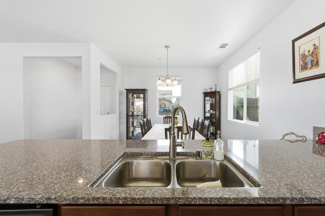 1467 Linda Mesa Drive, Madera, CA 93638