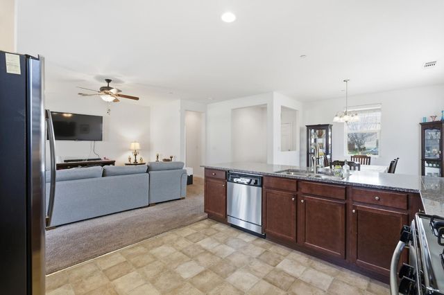 1467 Linda Mesa Drive, Madera, CA 93638