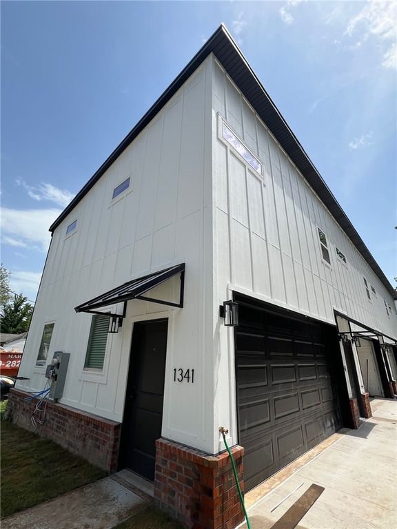 1347 Hendrix Street 3, Fayetteville, AR 72703