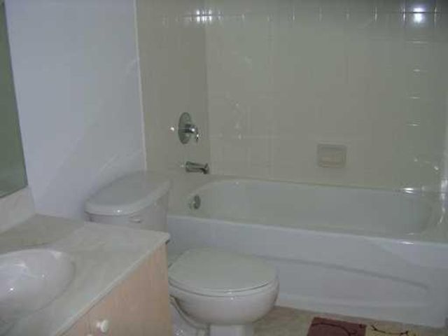 1049 Golden Lakes Boulevard 122, West Palm Beach, FL 33411