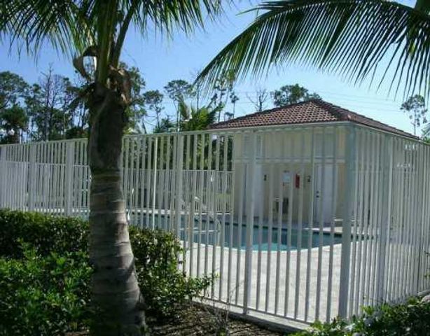 1049 Golden Lakes Boulevard 122, West Palm Beach, FL 33411