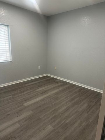 1049 Golden Lakes Boulevard 122, West Palm Beach, FL 33411