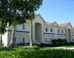 1049 Golden Lakes Boulevard 122, West Palm Beach, FL 33411