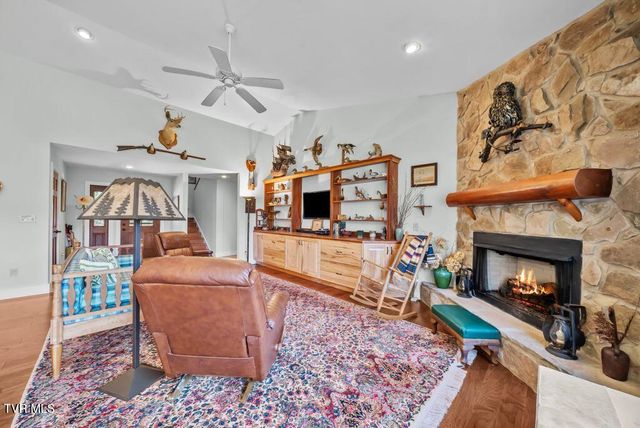 342 Ripshin Lake Road, Roan Mountain, TN 37687