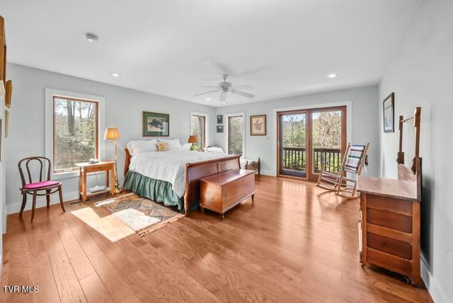 342 Ripshin Lake Road, Roan Mountain, TN 37687