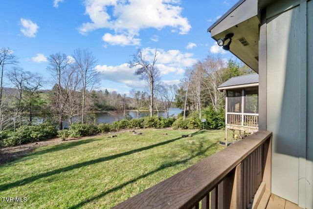 342 Ripshin Lake Road, Roan Mountain, TN 37687