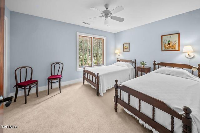 342 Ripshin Lake Road, Roan Mountain, TN 37687