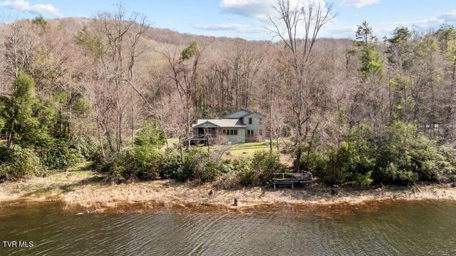 342 Ripshin Lake Road, Roan Mountain, TN 37687