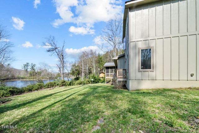 342 Ripshin Lake Road, Roan Mountain, TN 37687