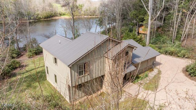 342 Ripshin Lake Road, Roan Mountain, TN 37687