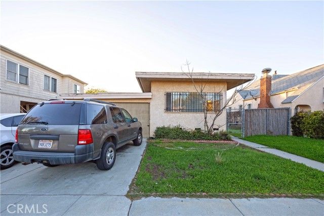 1867 S Cochran Avenue, Los Angeles, CA 90019