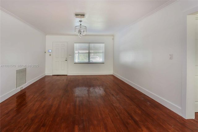 1404 Plunkett St, Hollywood, FL 33020