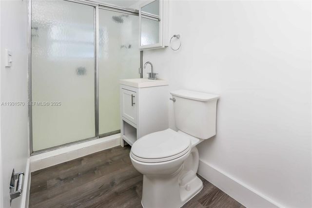 1404 Plunkett St, Hollywood, FL 33020