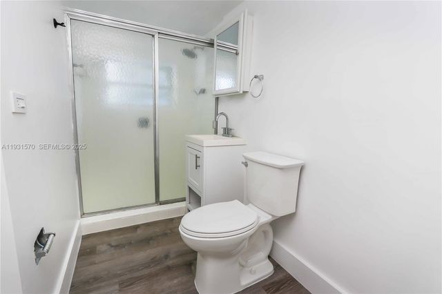 1404 Plunkett St, Hollywood, FL 33020