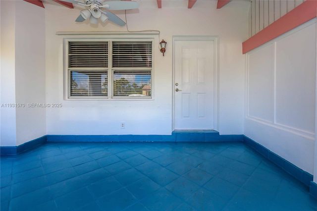 1404 Plunkett St, Hollywood, FL 33020