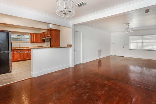 1404 Plunkett St, Hollywood, FL 33020