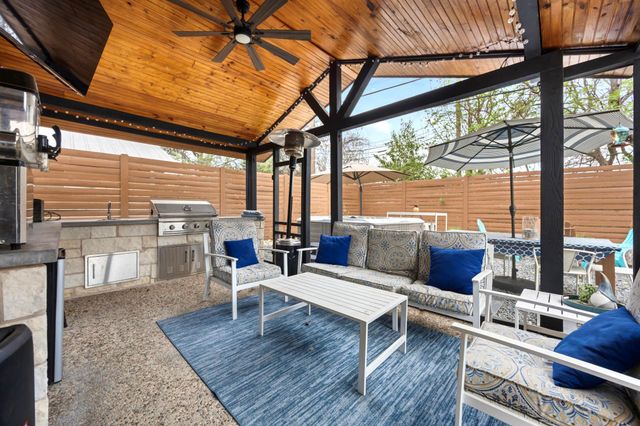 8707 PRIMROSE LN, Austin, TX 78757