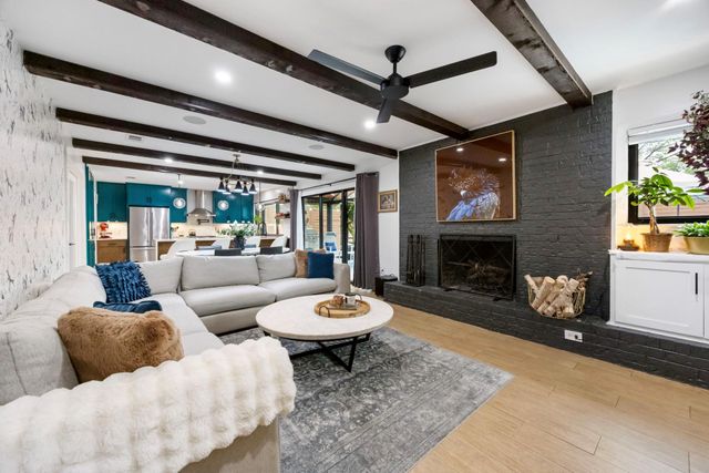 8707 PRIMROSE LN, Austin, TX 78757