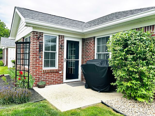1721 Senior Court, Shelbyville, IN 46176