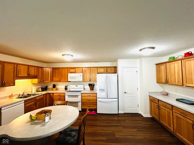 1721 Senior Court, Shelbyville, IN 46176