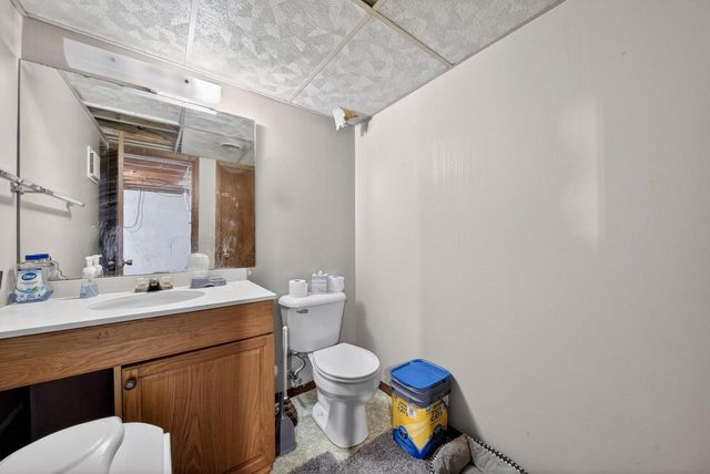 823 Tyler ROAD, Howards Grove, WI 53083