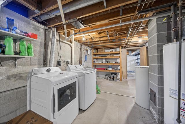 823 Tyler ROAD, Howards Grove, WI 53083