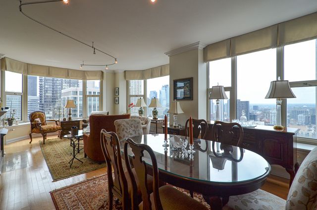25 E Superior Street 3701, Chicago, IL 60611