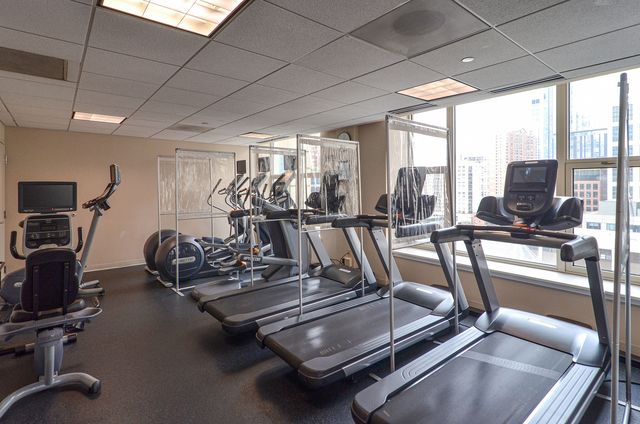 25 E Superior Street 3701, Chicago, IL 60611