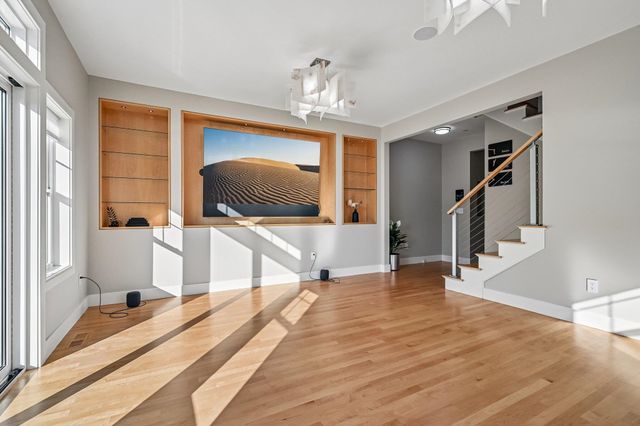 81 Riverwalk Way Unit 2A, Manchester, NH 03101