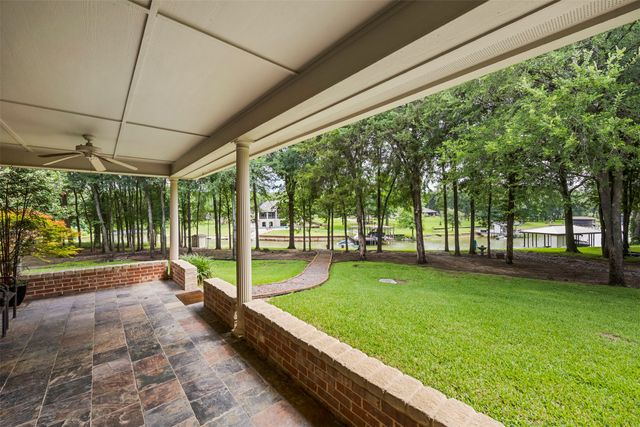 207 Tonkawa Trail, Corsicana, TX 75109