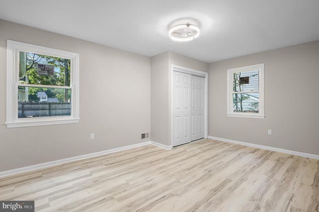 4223 AVON DRIVE, Montclair, VA 22025