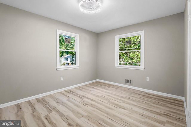 4223 AVON DRIVE, Montclair, VA 22025