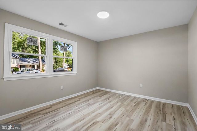 4223 AVON DRIVE, Montclair, VA 22025