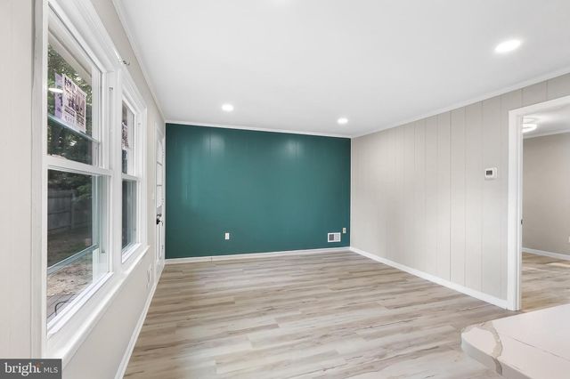 4223 AVON DRIVE, Montclair, VA 22025