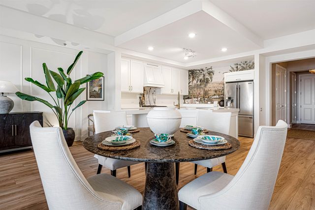 717 S Riverside Dr Apt 1205, Memphis, TN 38103