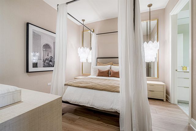 717 S Riverside Dr Apt 1205, Memphis, TN 38103