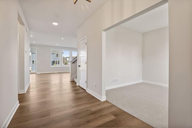 6188 Harkness Lane S, Cottage Grove, MN 55016