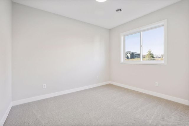 6188 Harkness Lane S, Cottage Grove, MN 55016