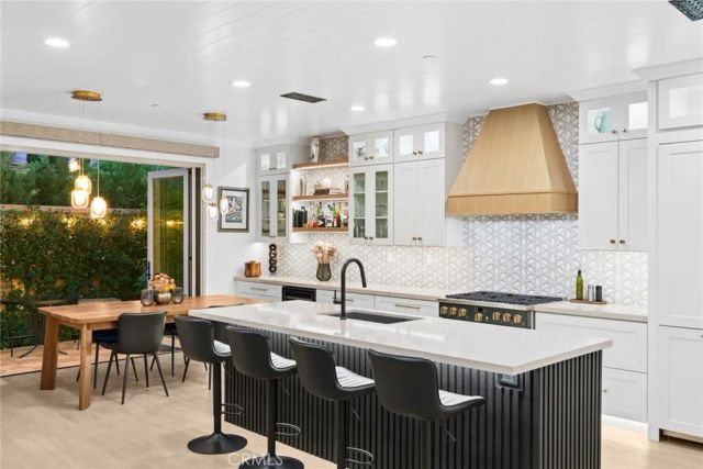 29 Lupari, Irvine, CA 92618