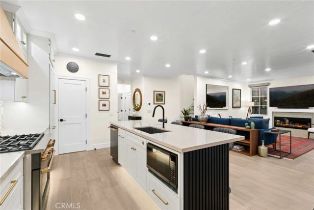 29 Lupari, Irvine, CA 92618