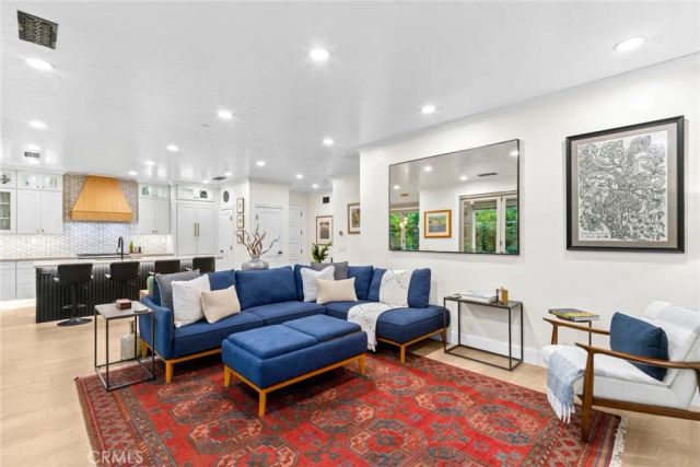 29 Lupari, Irvine, CA 92618