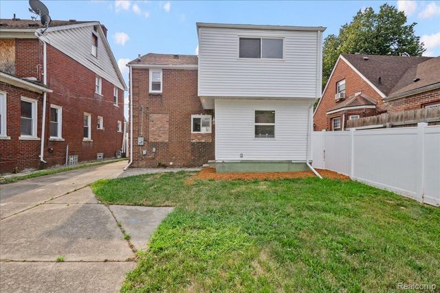 15730 Mansfield Street, Detroit, MI 48227