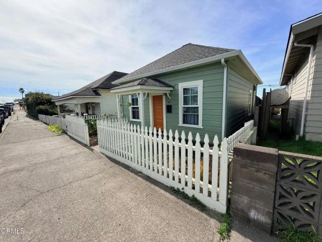 147 N McPherson Street, Fort Bragg, CA 95437