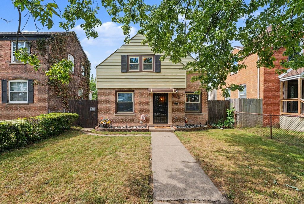 11112 S avenue c Avenue, Chicago, IL 60617 — exterior