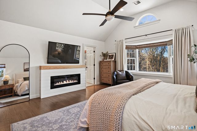 72 Barclay Drive, Stamford, CT 06903