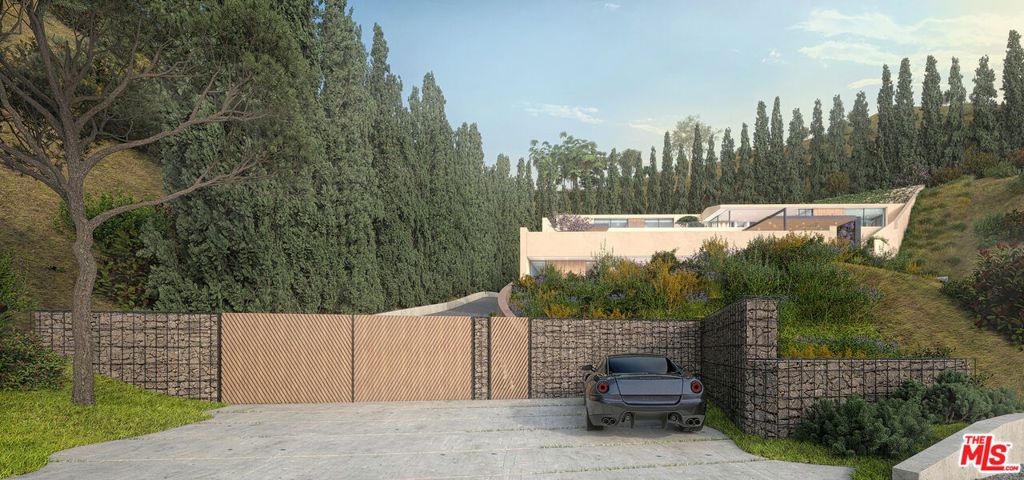 Image 3 of property listing at 1868 N Doheny Drive, Los Angeles, CA 90069