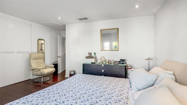 10090 Bay Harbor Ter 10090, Bay Harbor Islands, FL 33154