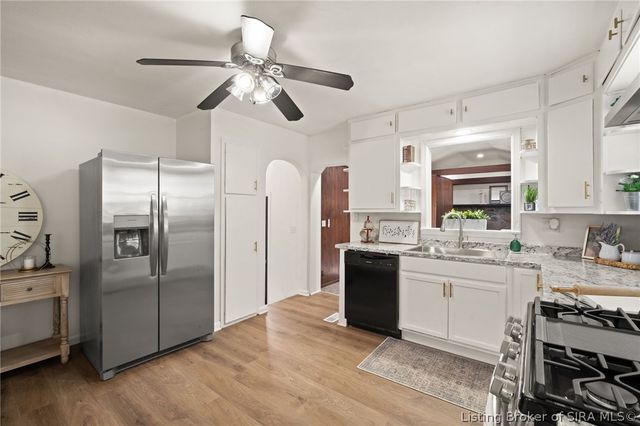 806 Elmwood Avenue, New Albany, IN 47150