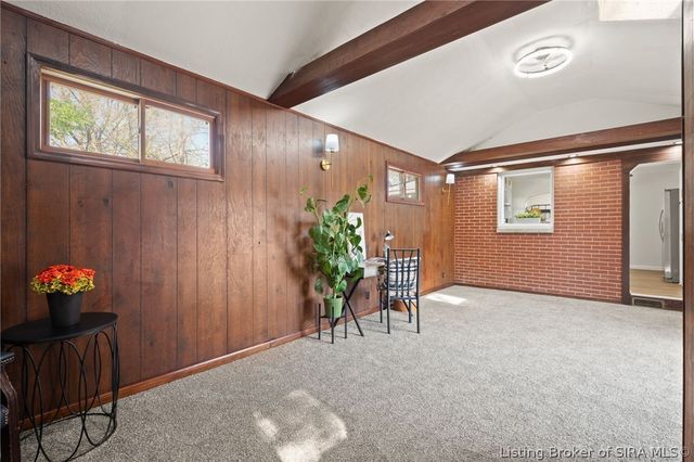 806 Elmwood Avenue, New Albany, IN 47150