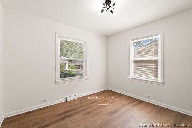 806 Elmwood Avenue, New Albany, IN 47150